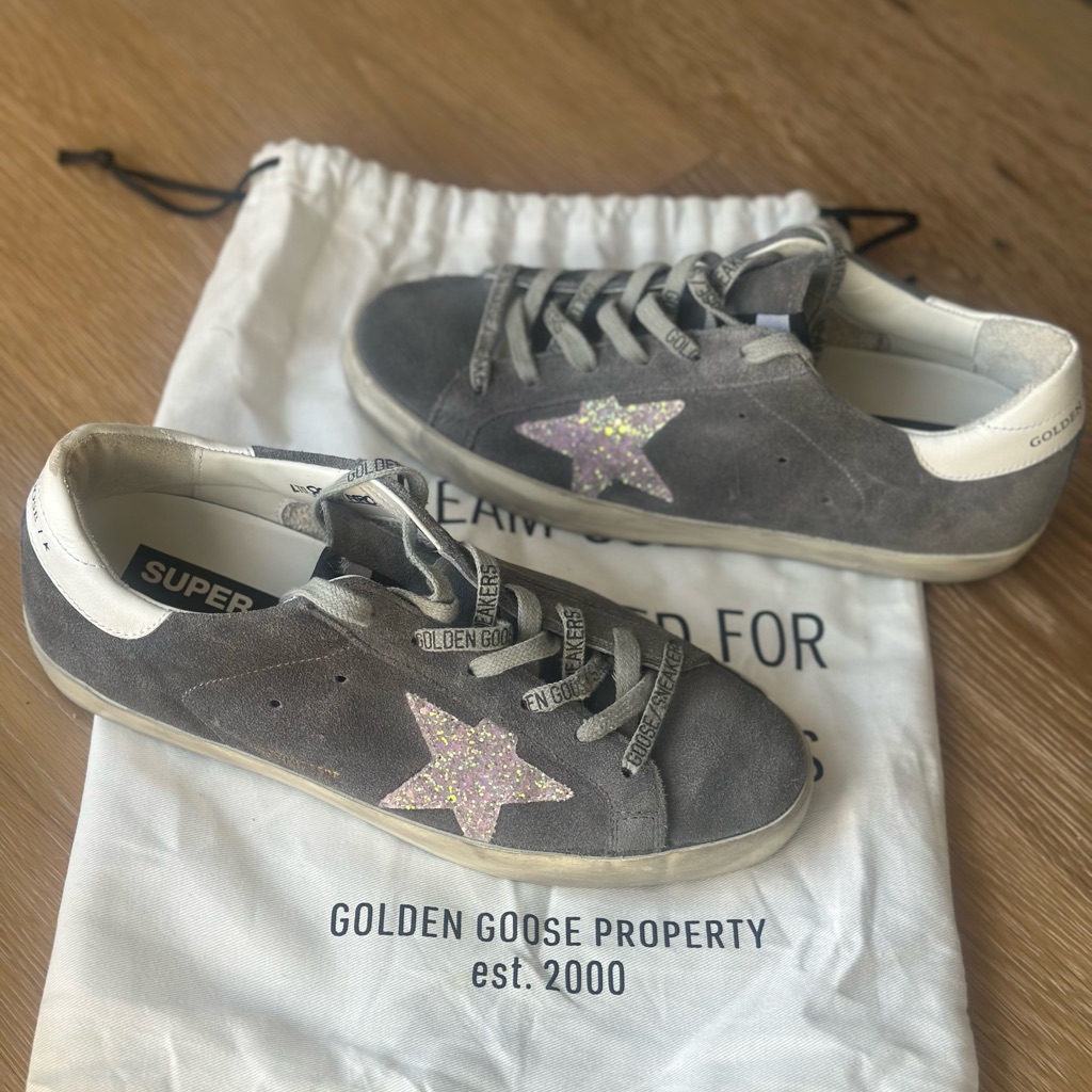 Golden Goose Super-Star Glitter Low Top Gray Suede